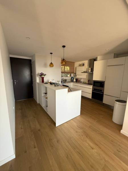 Transformation de deux logements en un grand appartement à Carqueiranne